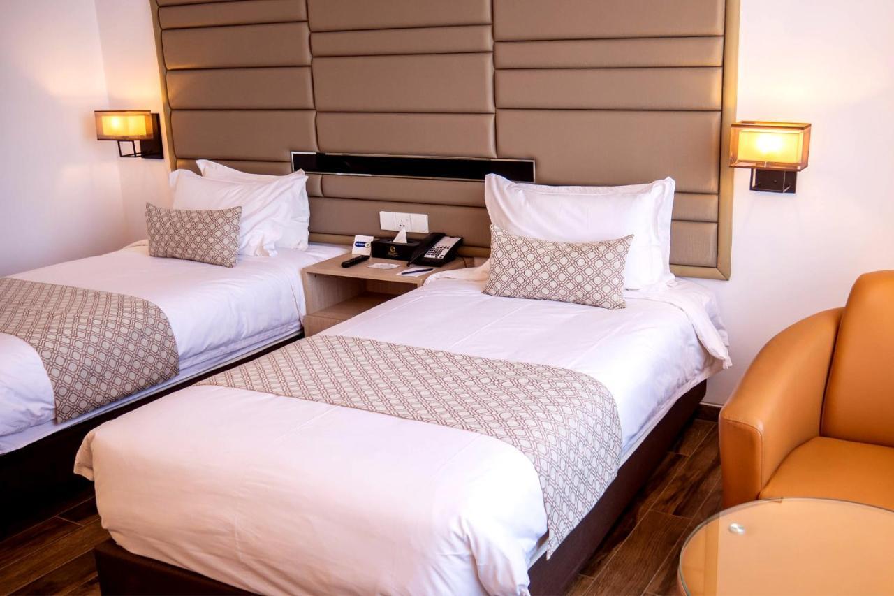 Best Western Sks Chattogram Chittagong Exterior foto