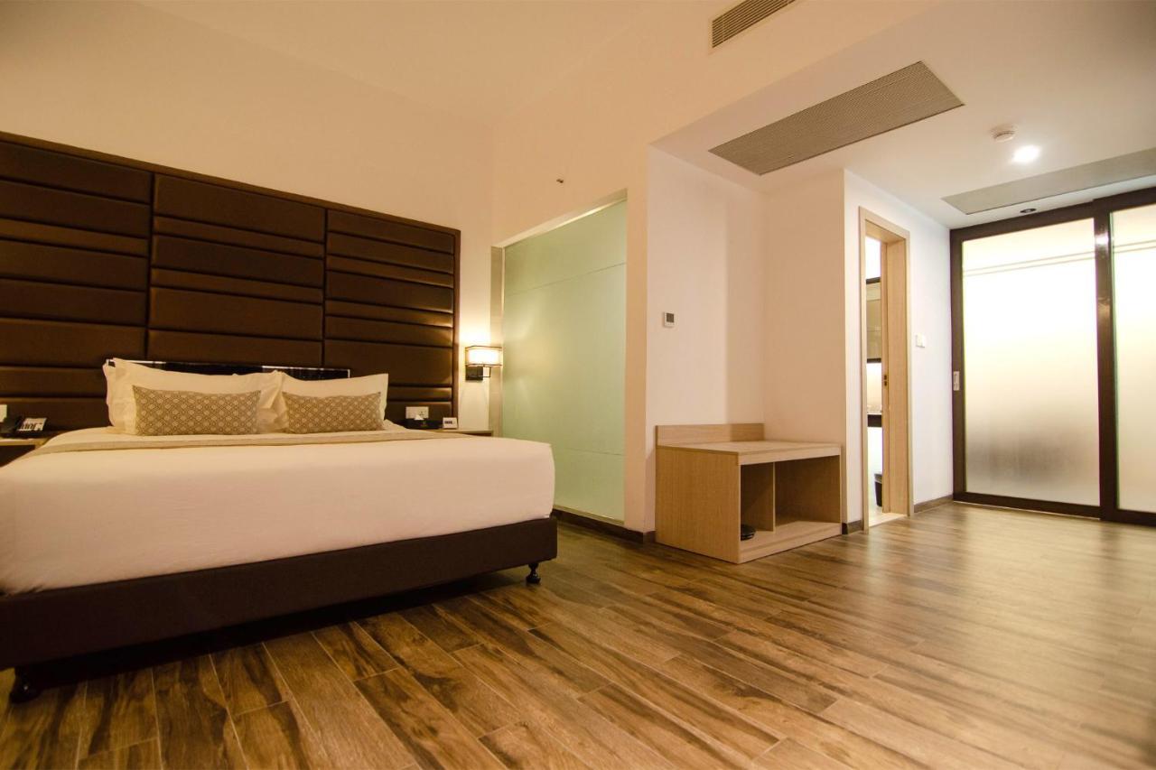 Best Western Sks Chattogram Chittagong Exterior foto
