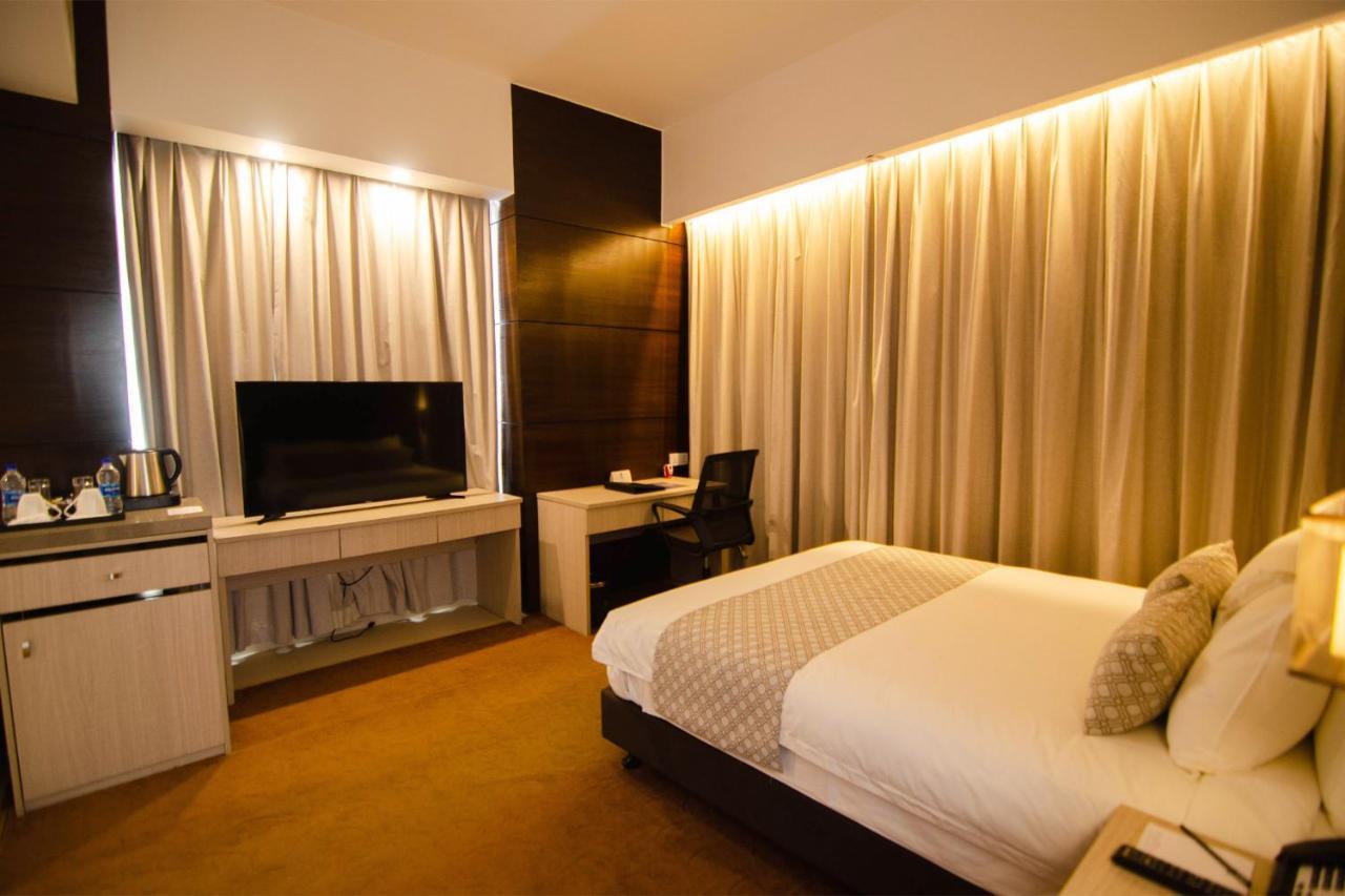 Best Western Sks Chattogram Chittagong Exterior foto