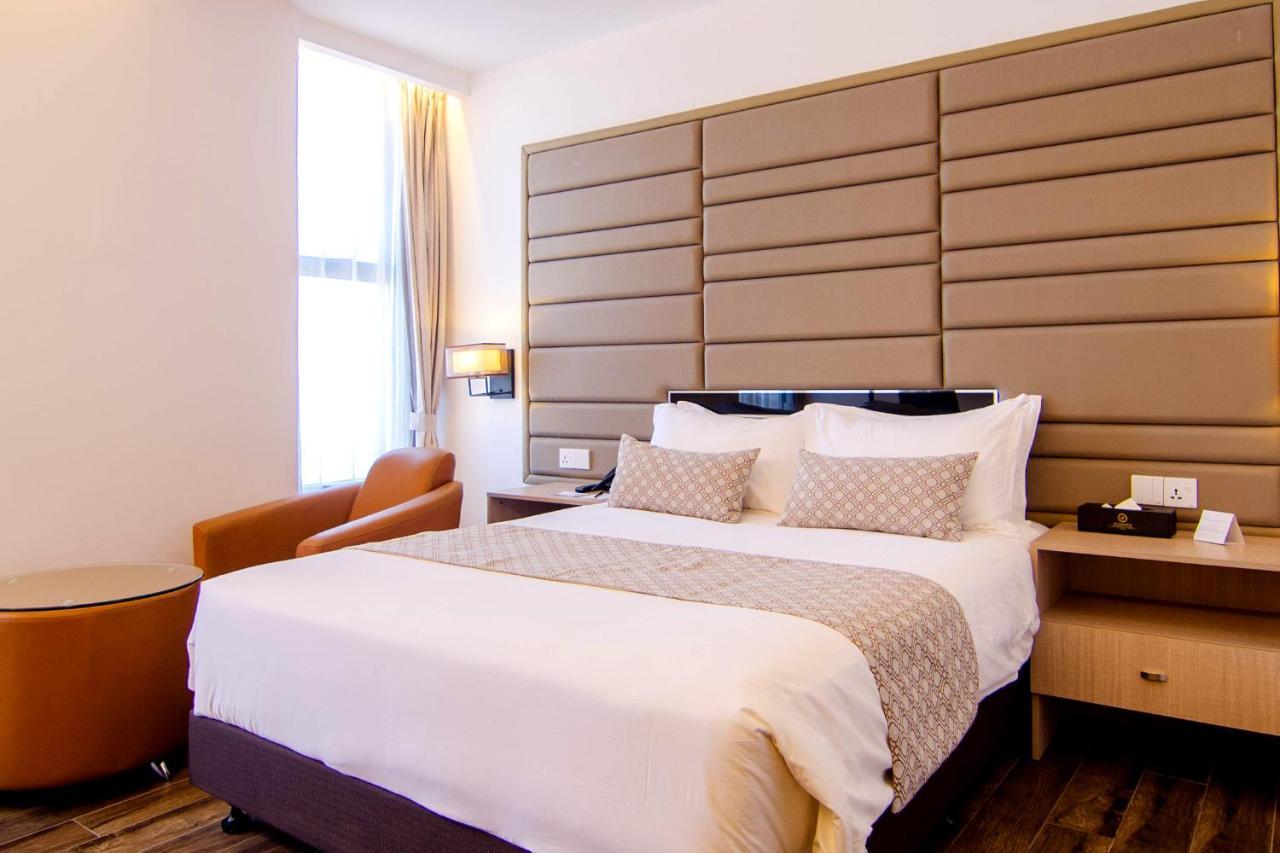 Best Western Sks Chattogram Chittagong Exterior foto